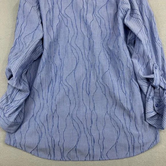 Chico's Blue White Pinstripe Textured Button Down Shirt Roll Tab Size 3 Large - Picture 12 of 13